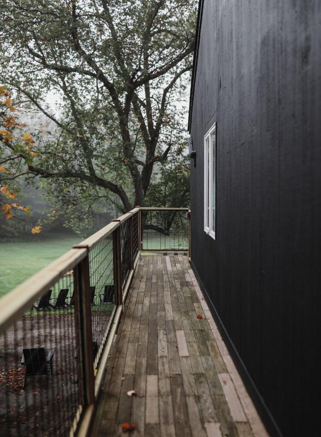 Taelta Lodge, A Bluebird By Lark Stowe Exterior photo